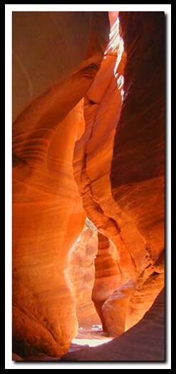 Slot Canyon: Red Cave